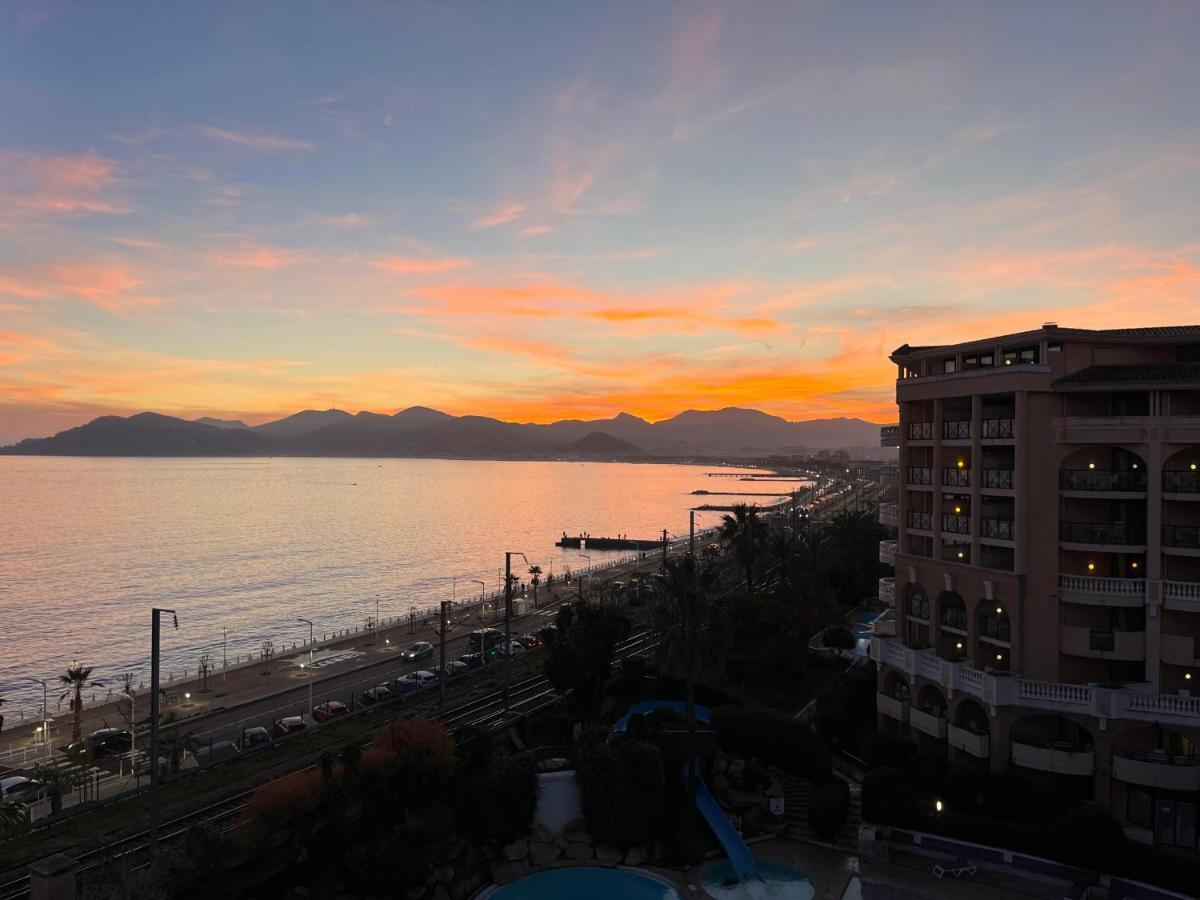 Cannes Apartment With Sea View, Aircondition And Parking Kültér fotó
